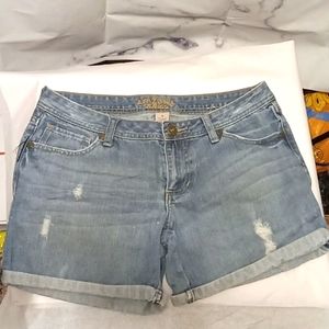 Arizona Jeans Co. Jean shorts 11 💙💙💙💙